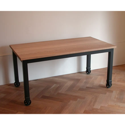 ⭐︎ビンテージ鉄脚木ごまキャスター付きテーブル⭐︎ ⭐︎ビンテージ鉄脚木ごまキャスター付きテーブル⭐︎